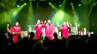 Ricky-Tick Big Band & Julkinen Sana - Se On Jatsii