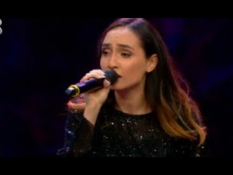 Türkiye'ye damga vuran Gürcistan'dan gelen Sofia Saakasvili'den 'Bu Gece' resitali