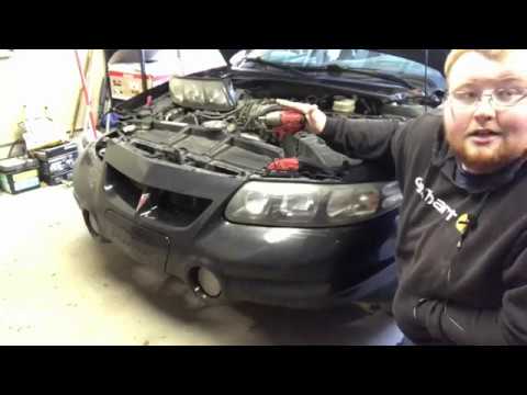2000-2005 Pontiac Bonneville Headlight/Bulb Removal