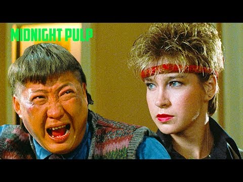 Sammo Hung vs. Cynthia Rothrock... NO disrespects | Millionaires Express (1986)