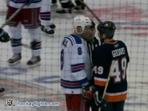 Colton Orr vs John Erskine Mar 29, 2006