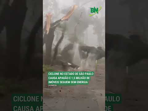 ciclone no estado de São Paulo causa apagão e 1,5 milhão de imóveis seguem sem energia