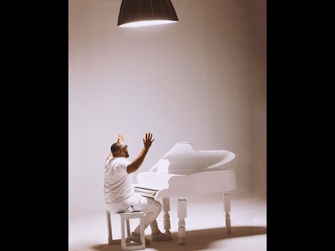 Izzo Bizness feat One Six - Asante Mungu (Official Music Video)