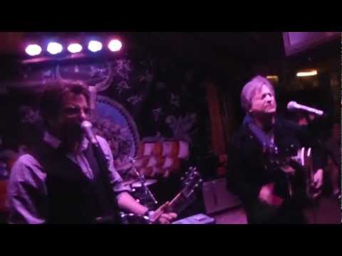 Ressurection Train, Johnny Hickman with Chris LeRoy and the Dangers