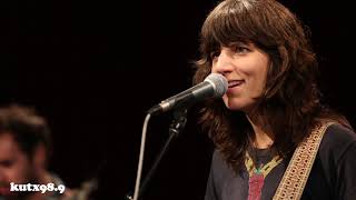 Elanor Friedberger - "Make Me A Song"