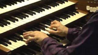 Marco Lo Muscio Plays:  Rick Wakeman : "Jane Seymour" from "The Six Wives of Henry VIII" - Moscow