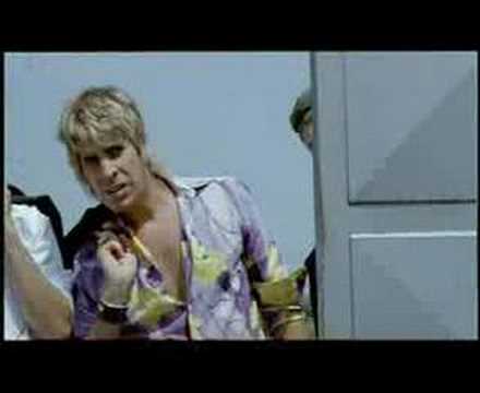 download lagu mp3 mp4 Bang Bang Wedding 2008, download lagu Bang Bang Wedding 2008 gratis, unduh video klip Bang Bang Wedding 2008