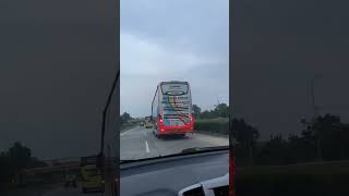 Download lagu Story video terbaru  perjalanan bareng bus rosalia indah di tol trans jawa #youtubeshorts #trending mp3