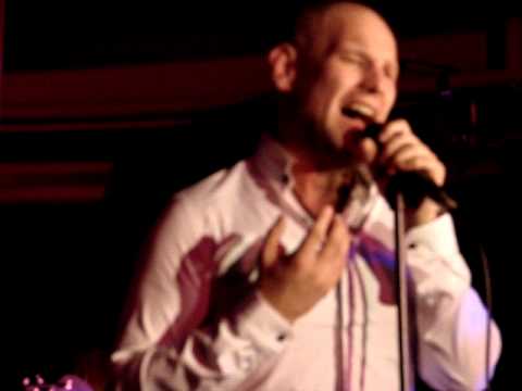 Kocsis Tibor - Aki végül karjába zár