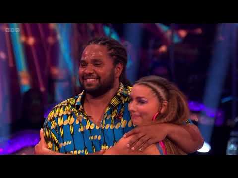 Hamza Yassin & Jowita Przystal Comments & Scores Week Eight