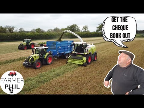Thumbnail for FATHER PHIL'S 890 VS NEW CLAAS JAGUAR 970 by video, vide, video i