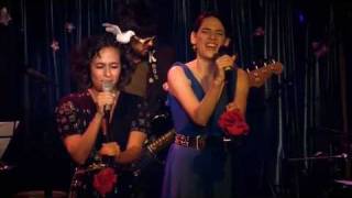 Silvia Machete e Nina Becker - Girls Just Wanna Have Fun