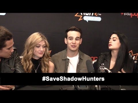 Interview: Katherine McNamara, Emeraude Toubia | Shadowhunters | MCM Comic Con