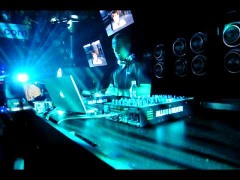 Speedy J @ Forum Medellin BY MEDELLINSTYLE - 11/09/2010