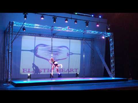 Laura Wolff - Aero Dance Show 2017 Pole Art