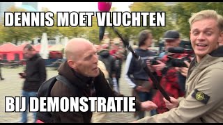 Dennis vlucht van demonstratie Den Haag: &#39;Ik zoek je op!&#39;