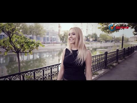{Si Muntii Din Loc Ii Mut} {Si Muntii Din Loc Ii Mut} Best Songs