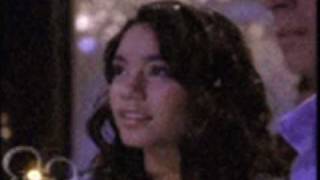 Vanessa Hudgens - The Christmas Song (LoveNessa12 version)