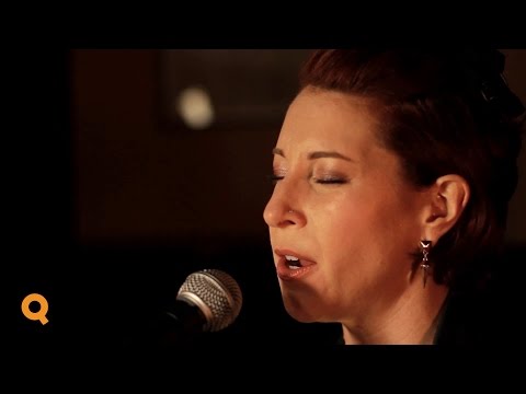 Robin McKelle - Session Acoustique - "It's Over This Time"