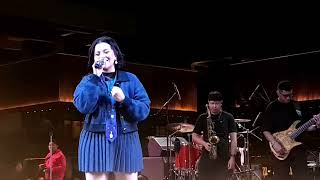 Download lagu Shabrina Leanor - TAKKAN TERGANTI | at La Piazza mkg3 15-11-2025 mp3