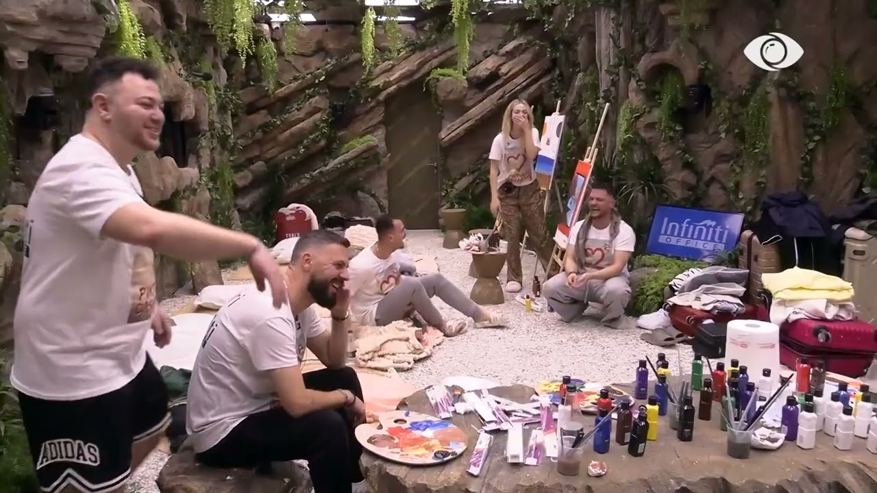 “Pema e jetës, zemra…”/ Livia përkufizon kuptimin e pikturës, banorët ‘shpërthejnë’ në të qeshura