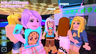 Гимнастика + Катание На Роликах! Давайте Играть В Игры Roblox Для Развлечений