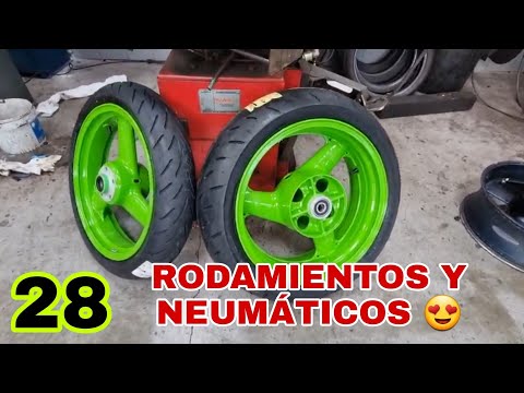 28 💚Montar Rodamientos ruedas moto y Neumáticos nuevos en Txepetxa👌🏻⚒️ ZXR 750 H1