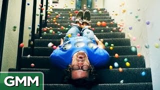 500 Bouncy Balls (Slo-Mo)