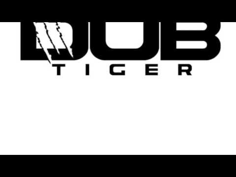 Dub Tiger live at Kremlin Lisbon - closing set for Dennis Cruz