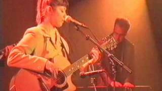 Suzanne Vega : no cheap thrills.wmv