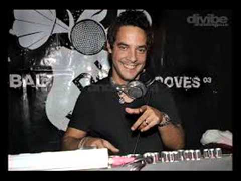 DJ VIBE - Live @ magic mondays, Echoes Club, Itália 12/07/2004 Pt1