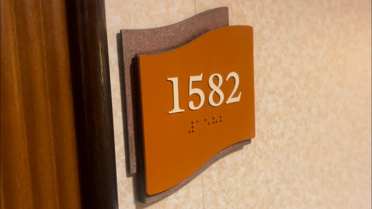 Freedom of the Seas - Cabin 1582 - Video 2