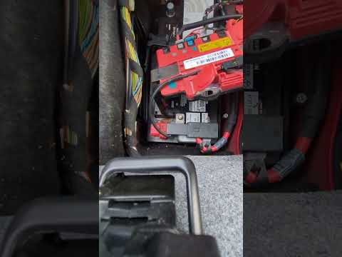 2013 BMW 328i Battery Replacement EASY !!
