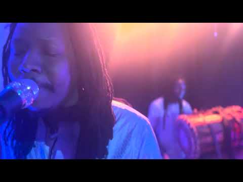 Play Video Youtube Video