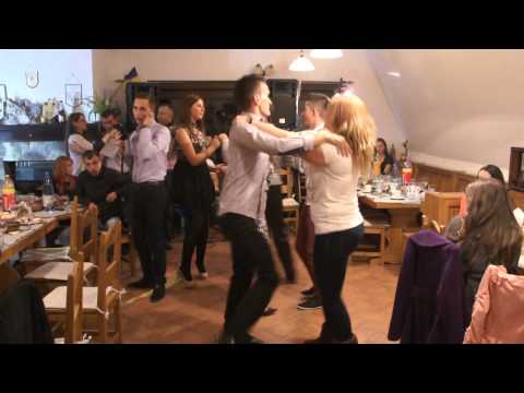 Muzica si dans cu Cornel de la Chiscau