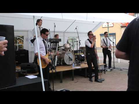 Merijntje Braderie The Hot Dogs