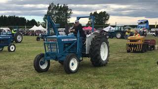 preview picture of video 'Edendale Crankup Day 2019 Grand Parade 2/2'