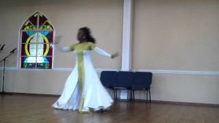 Alabaster box Cece Winans Praise dance