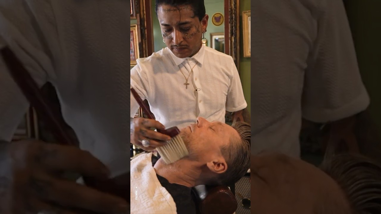 💈 Relaxing Sounds Of A Classic Mexican Barbershop | Hot Towel Shave