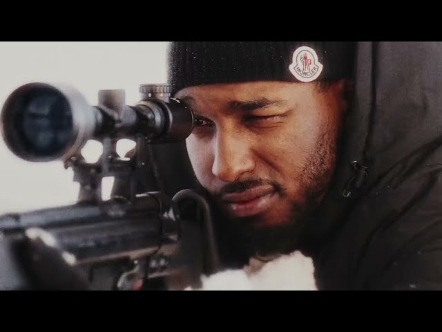 Video zu 'In & Out' ansehen Video zu 'In & Out' ansehen