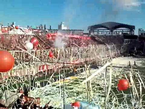 "EL MEJOR RECIBIMIENTO DE LA HISTORIA DE UNIÓN DE SANTA FE - Exe Bailo" Barra: La Barra de la Bomba • Club: Unión de Santa Fe • País: Argentina