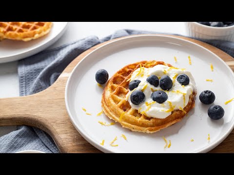 Keto Sweet Plain Chaffles [Perfect for Any Toppings]