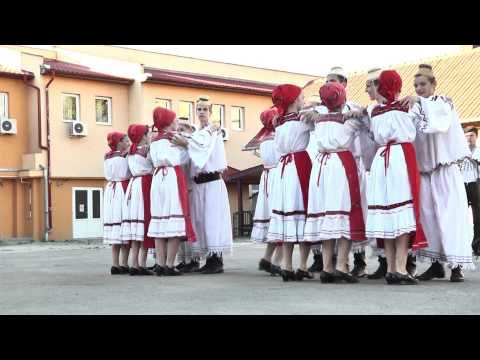 Ansamblul Folcloric "PADUREANCA" Deva - Dans MARAMURES
