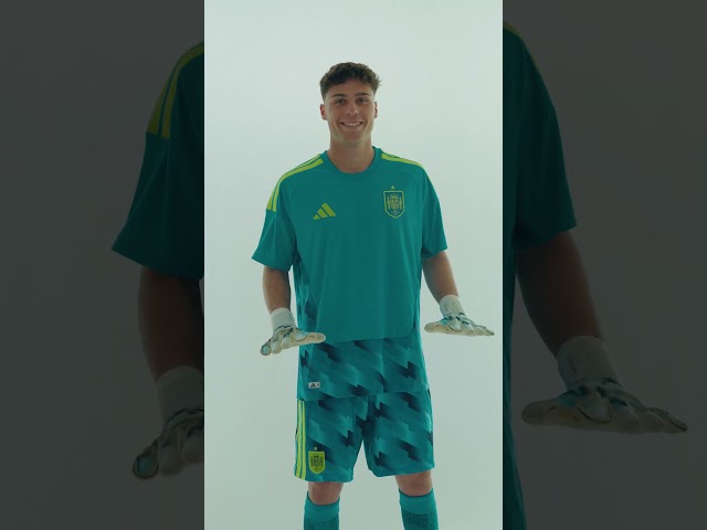 Vídeo relacionado con Camiseta De Fútbol Personalizada | España | Hombre | No Oficial | Deporte (L, Blanca)