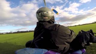 preview picture of video 'Kitebuggying at kempsey kite club Christmas eve'