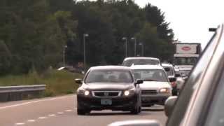 preview picture of video 'Vermont Honda driver on I-89 blocks traffic. Hero or moron?'