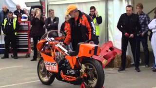 Cor starts the V6 at Stafford 2015