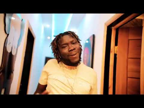 Showbezzy(Showboy) - Yaa Maame Ft  Ofori Amponsah  (visualizer)