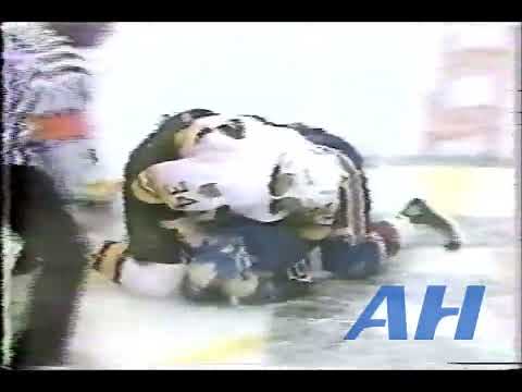 NHL Oct. 6, 1985 Boston Bruins v New York Islanders (melee) Morris Lukowich v Paul Boutilier