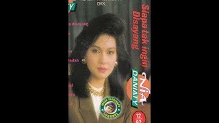 Download lagu Nia Daniaty  ~ cinta biru mp3